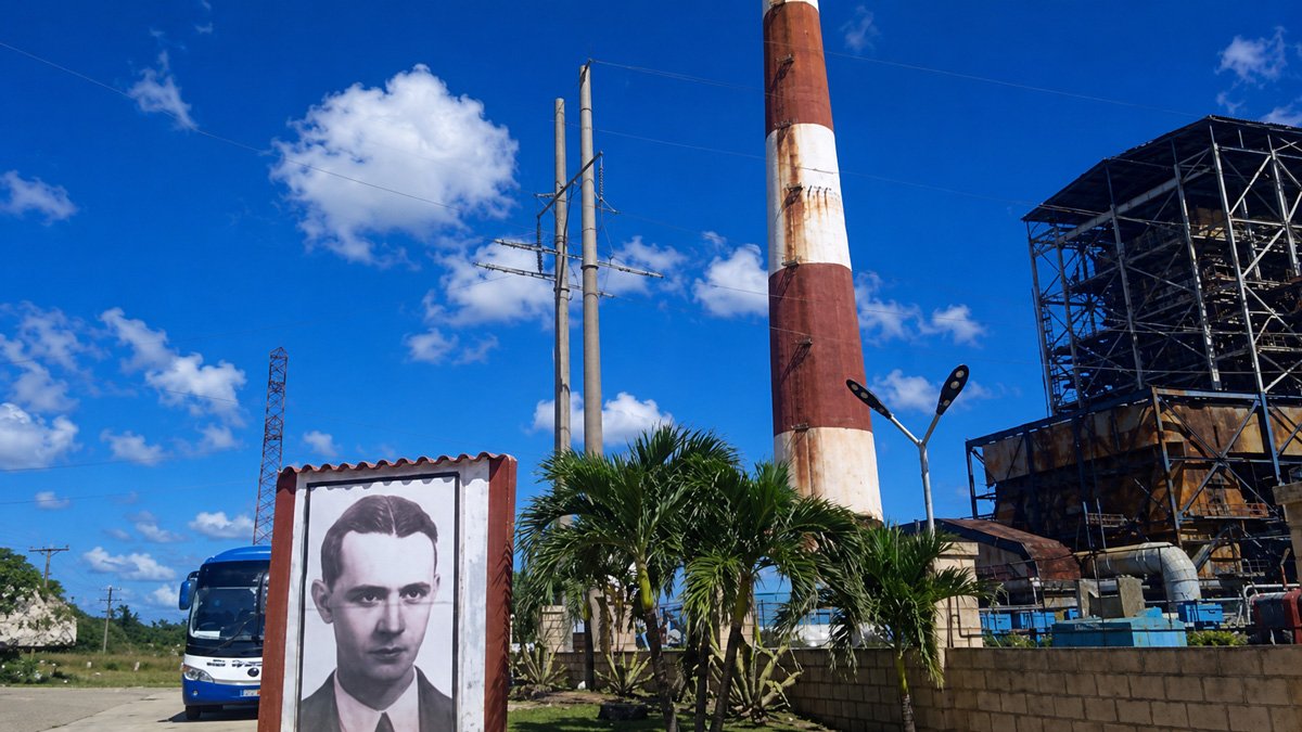 Central Termoeléctrica Antonio Guiteras en Matanzas durante los apagones tras la nueva avería en la caldera