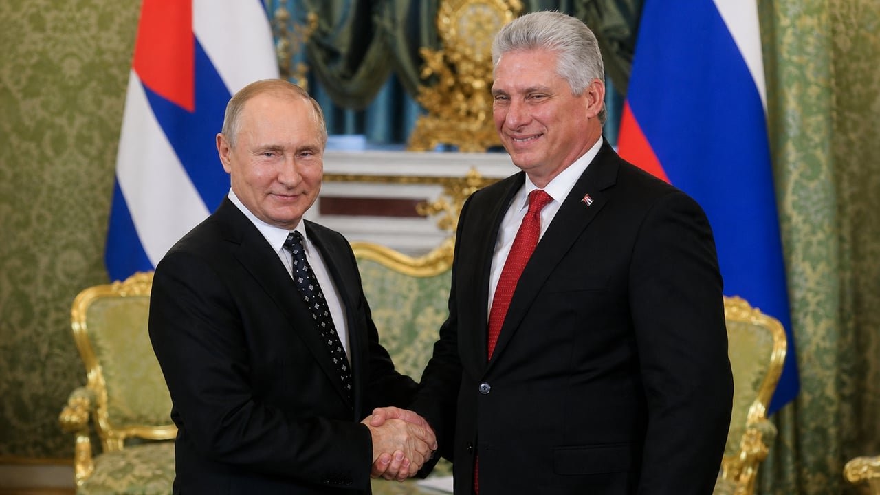 Vladimir Putin y Miguel Díaz-Canel en un encuentro bilateral, mientras Rusia frena el ascenso de Cuba a miembro pleno de los BRICS